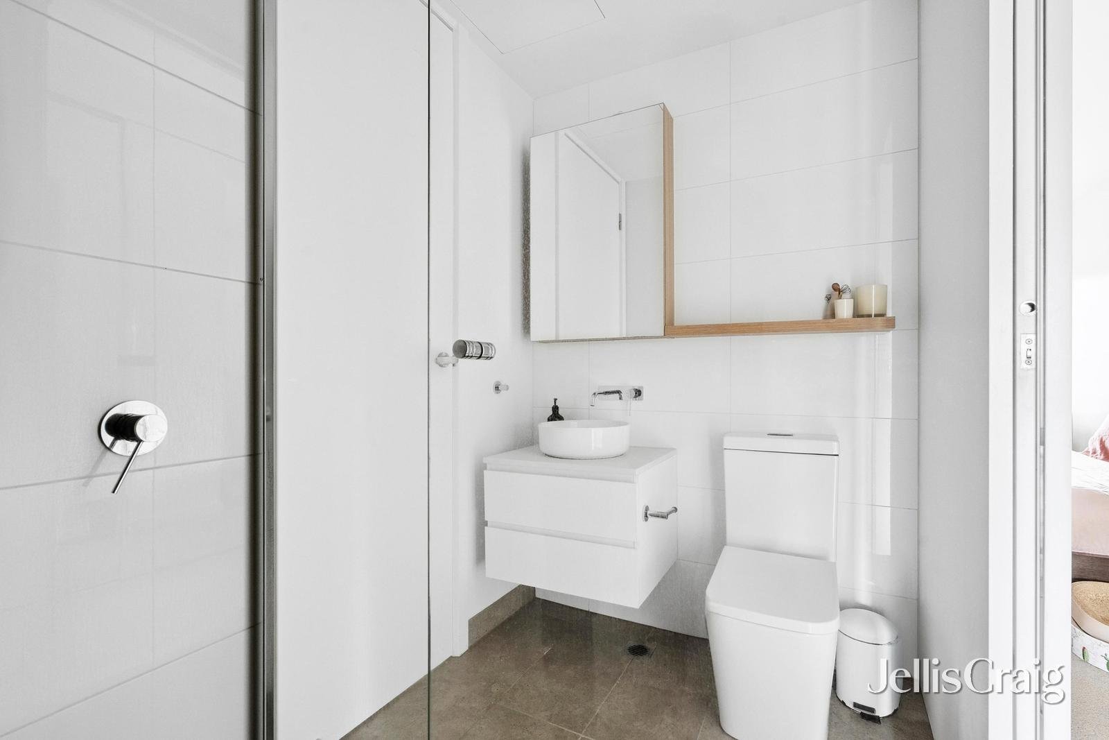 101/50 Bowlers Avenue, Geelong West image 3