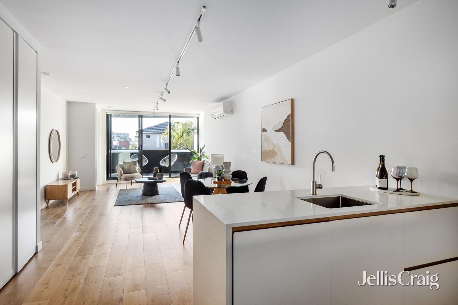 101/51 Browns Road, Bentleigh&nbsp;East image 2