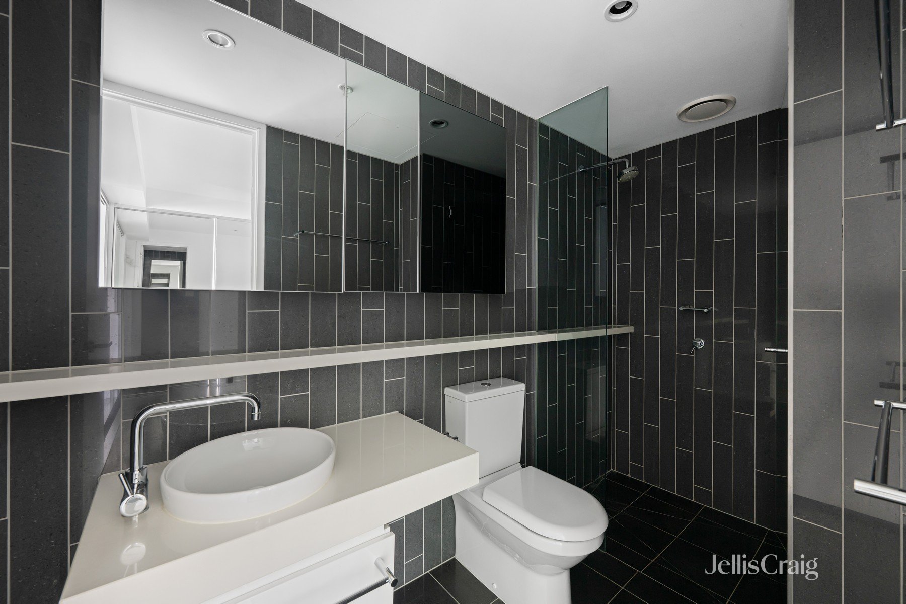 1015/338 Kings Way, South&nbsp;Melbourne image 6