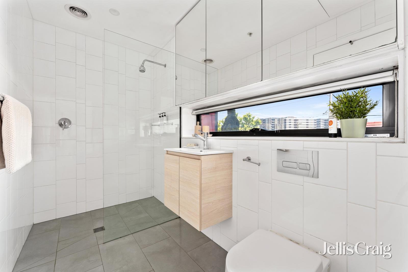 101/58 Moore Street, Footscray image 6