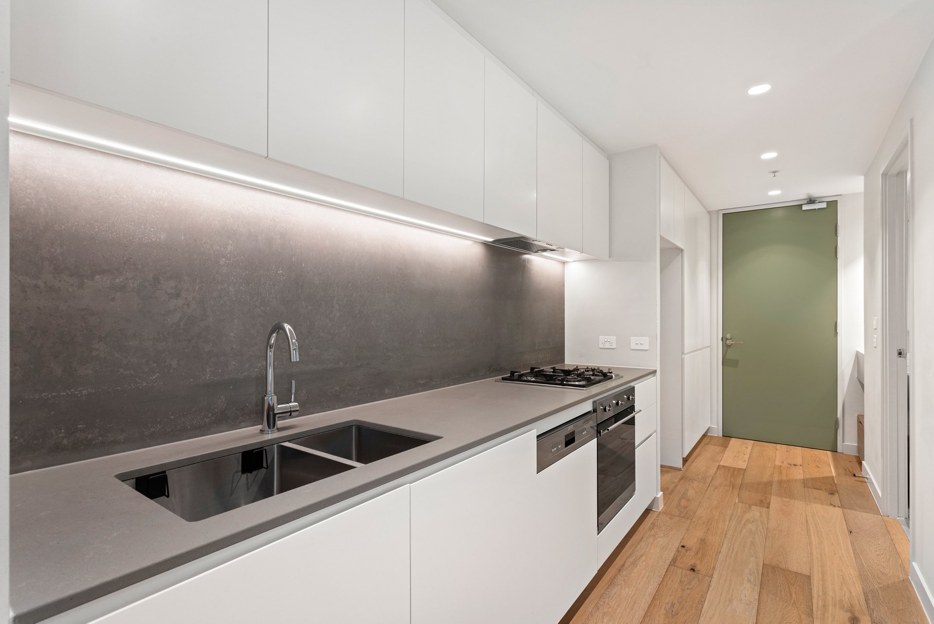 Property Gallery Thumbnail 2