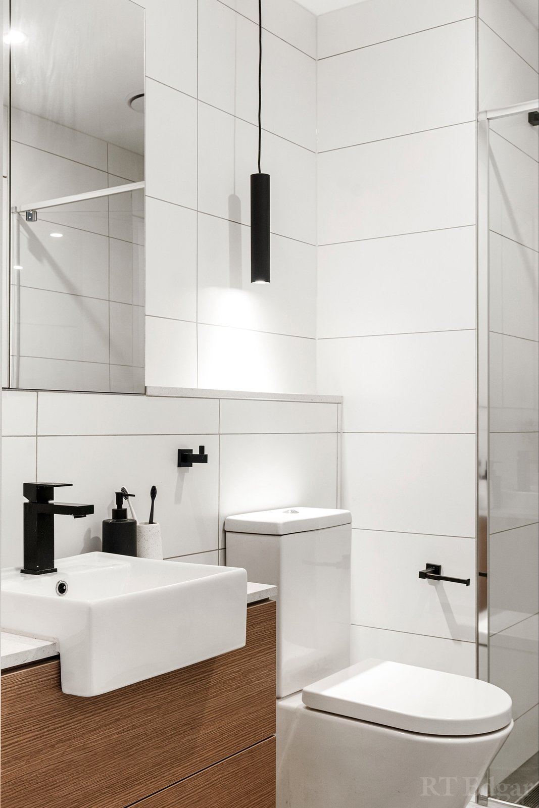 Property Gallery Thumbnail 11