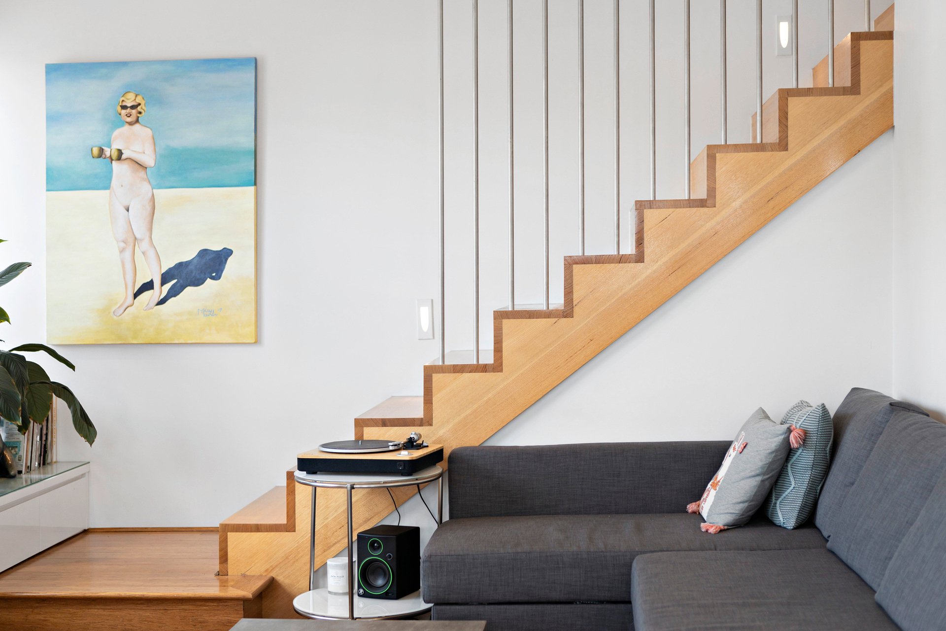 Property Gallery Thumbnail 6
