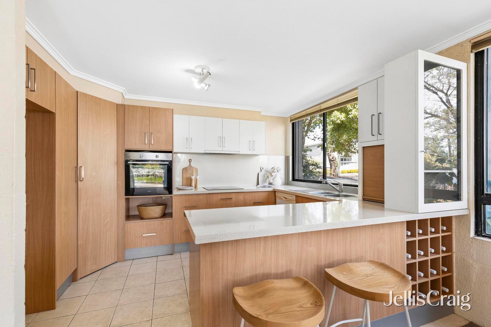 101/64 Eastern Beach Road, Geelong image 7