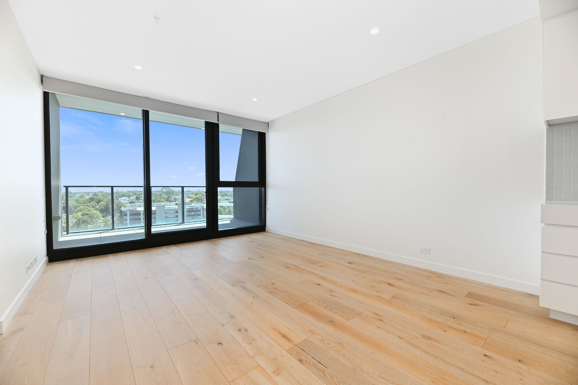 1016/52-54 O'Sullivan Road, Glen&nbsp;Waverley image 2
