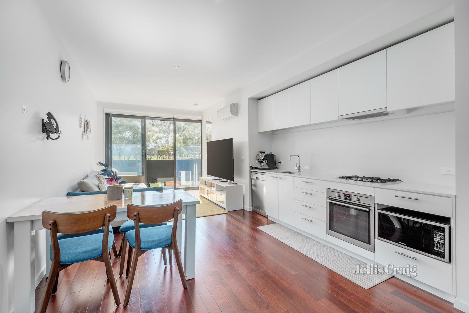 101/660 Blackburn Road, Notting Hill image 1