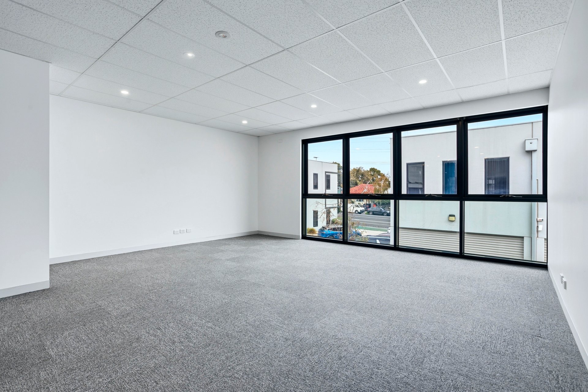 10/167 Hyde Street, Yarraville image 4