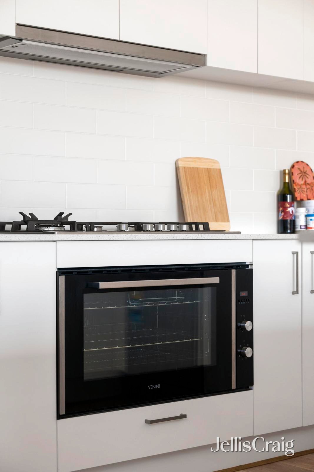 10/17 McComb Street, Lilydale image 4