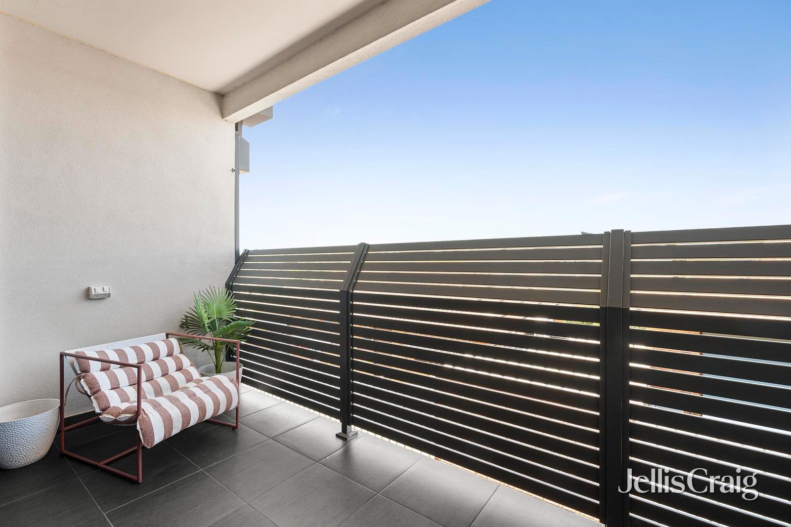 10/17 McComb Street, Lilydale image 11