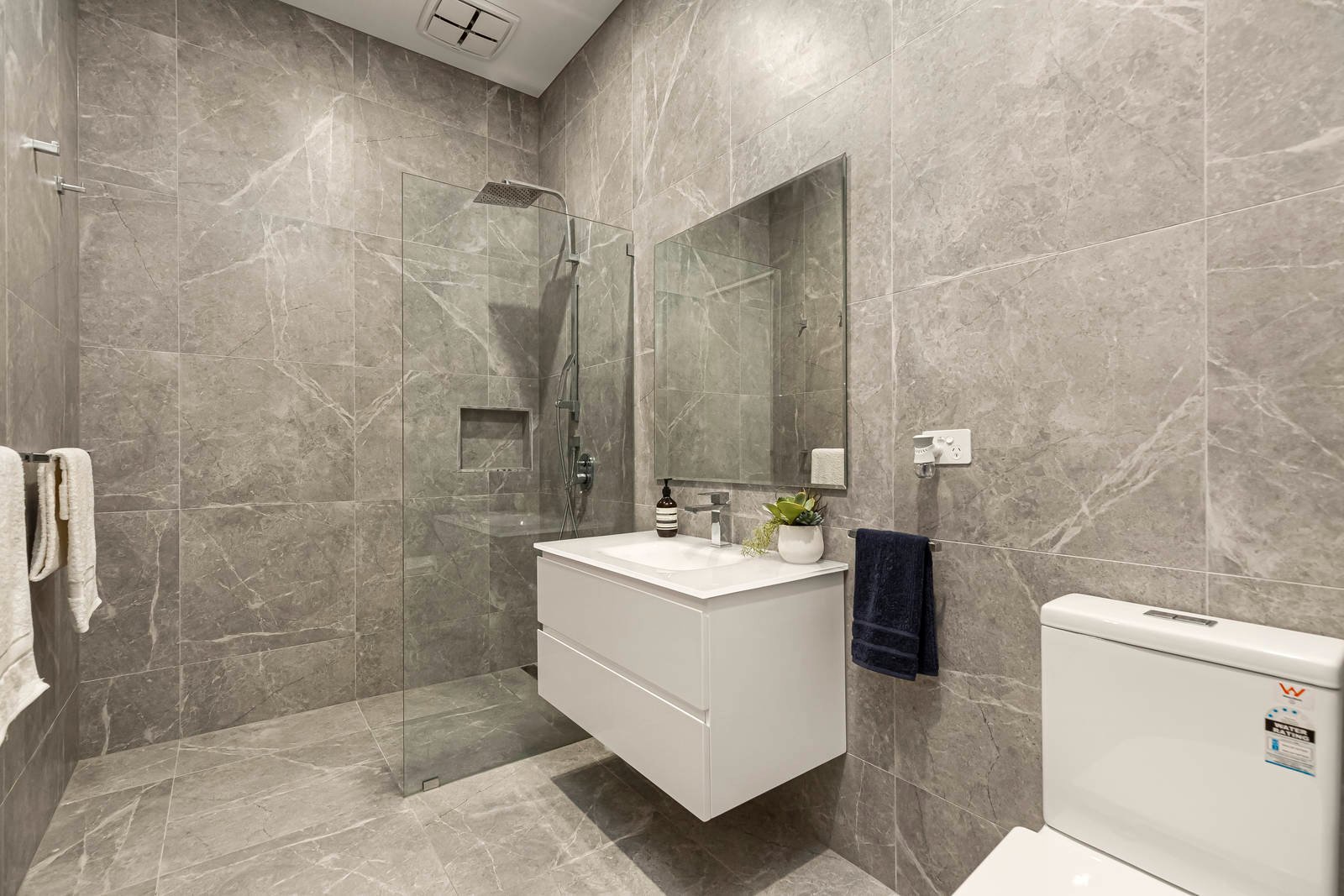 Property Gallery Thumbnail 5