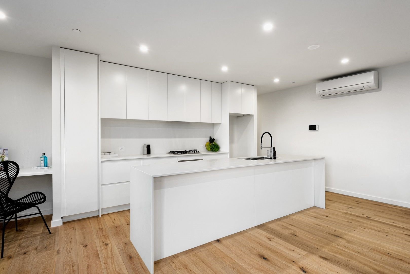Property Gallery Thumbnail 2