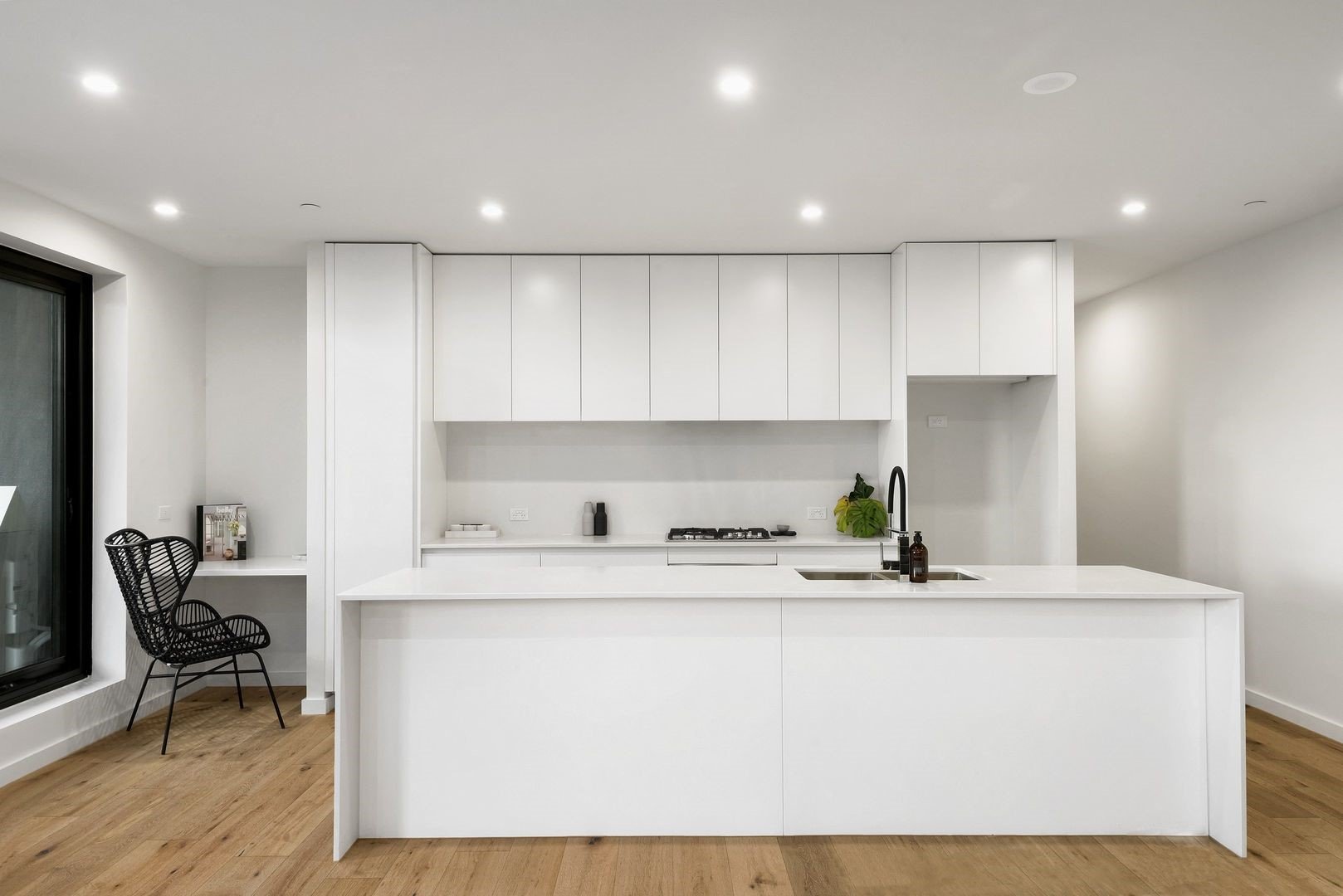 Property Gallery - Main Image