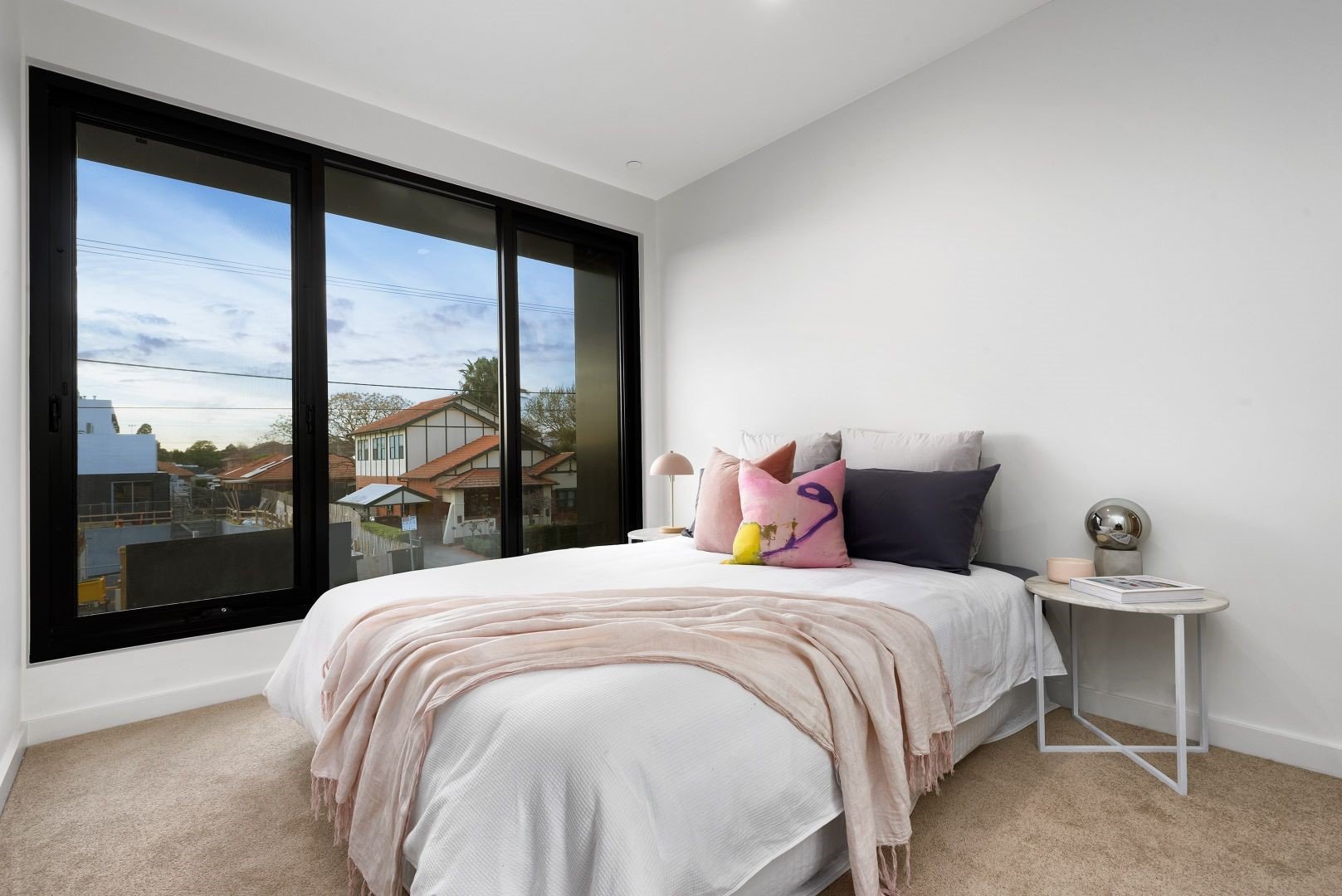 Property Gallery Thumbnail 8