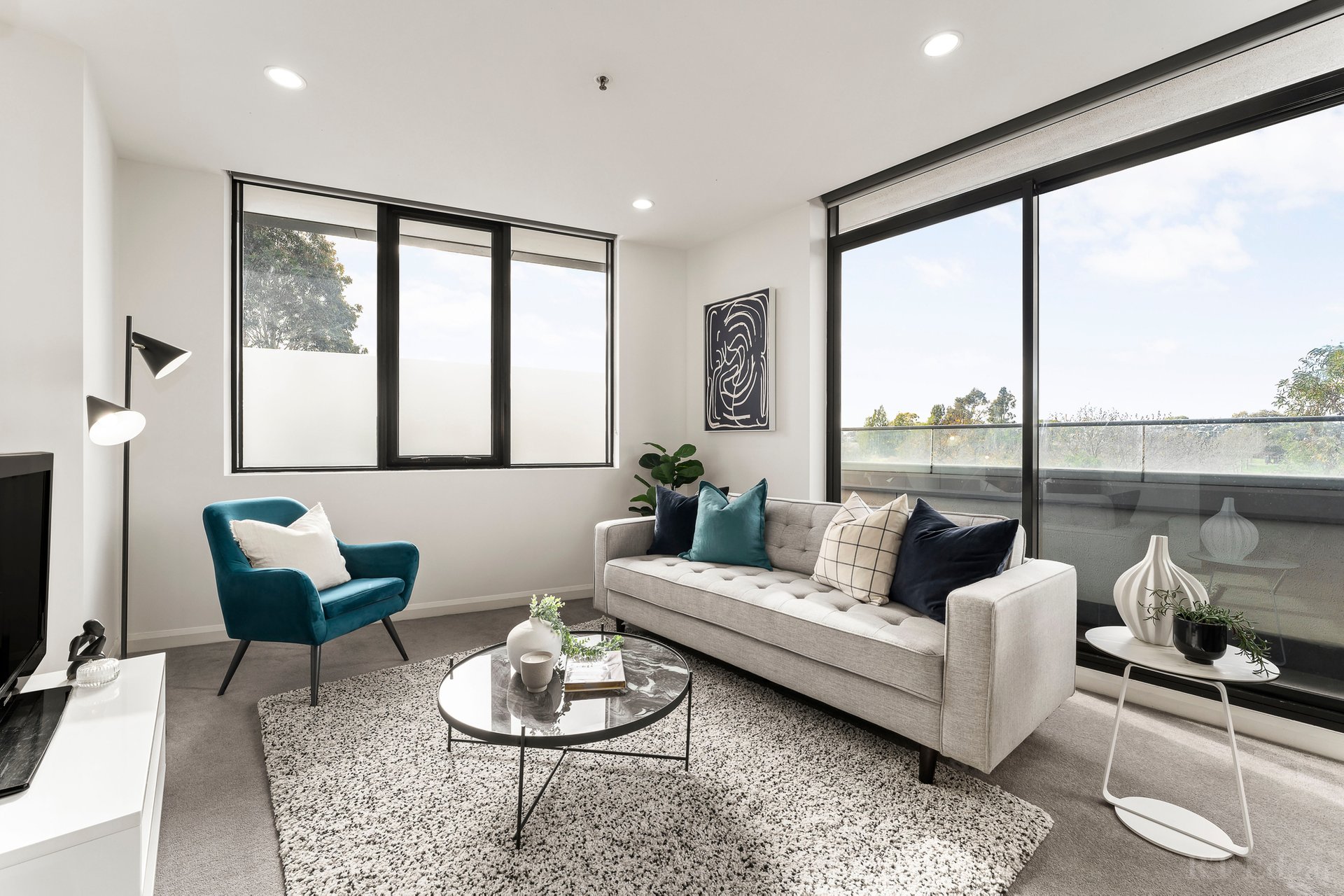 Property Gallery Thumbnail 4