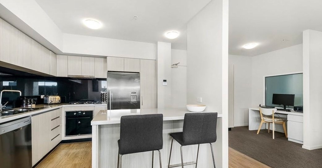 101/95 Warrigal Road, Hughesdale image 1