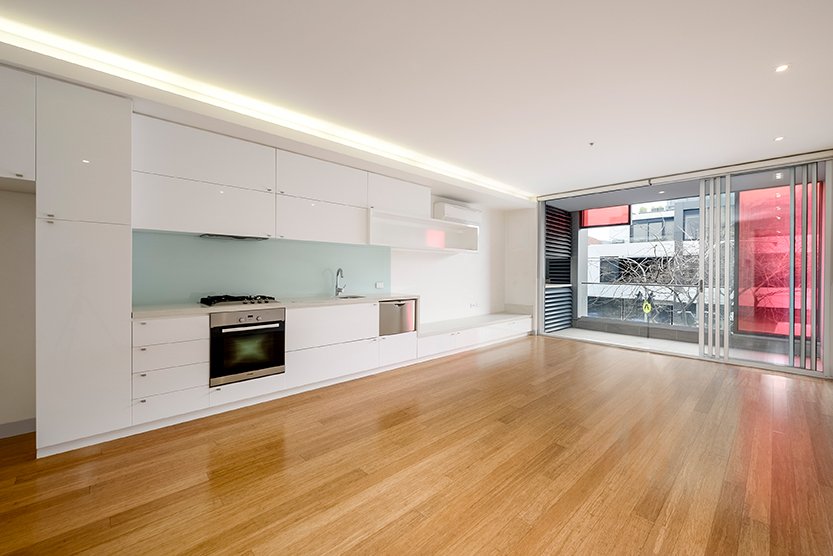 101/96 Ormond Road, Elwood image 2