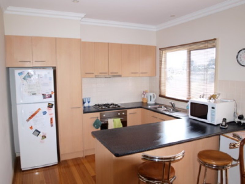 101a Station Street, Burwood image 3