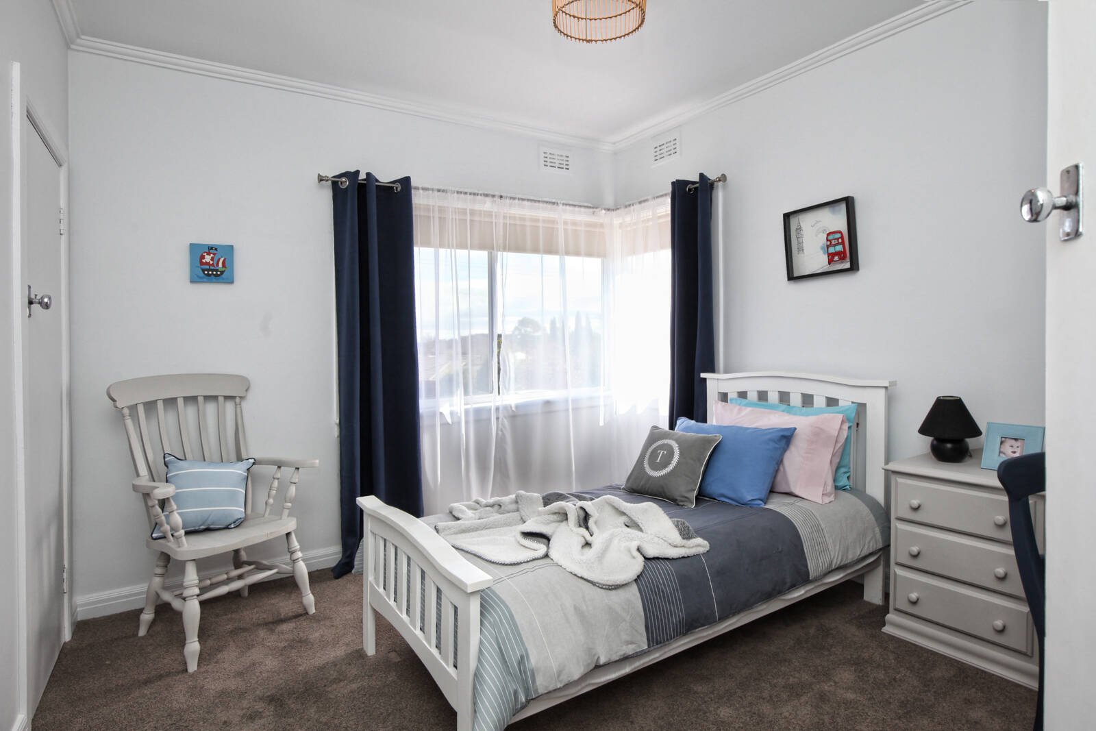 Property Gallery Thumbnail 7