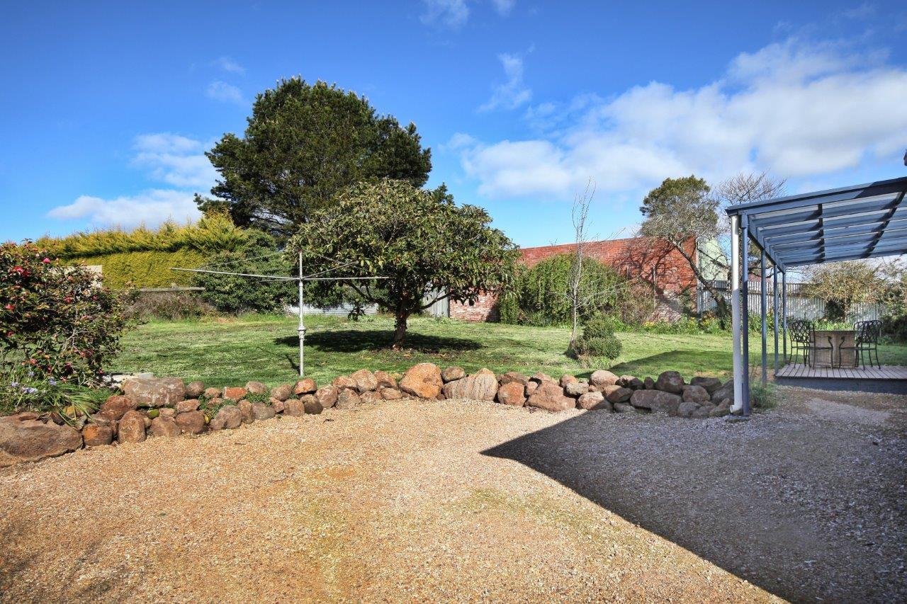 Property Gallery Thumbnail 14