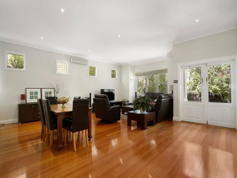 102 Guildford Road, Surrey Hills image 2