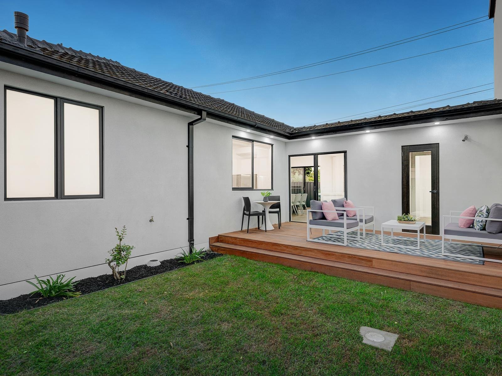 102 Marlborough Street, Bentleigh East image 8