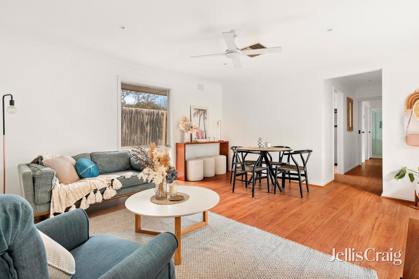 10/2 Mascoma Street, Strathmore image 2