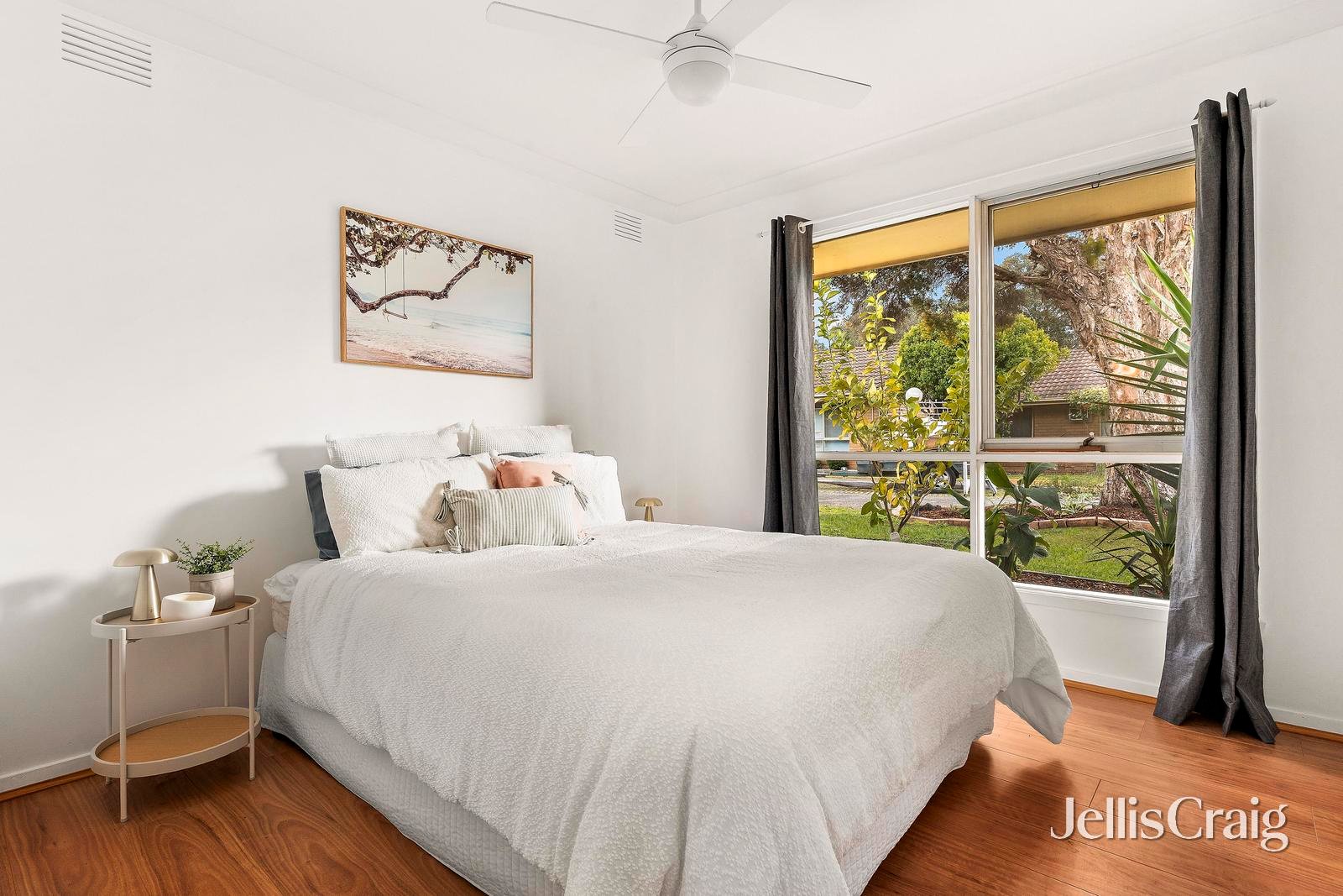 10/2 Mascoma Street, Strathmore image 4