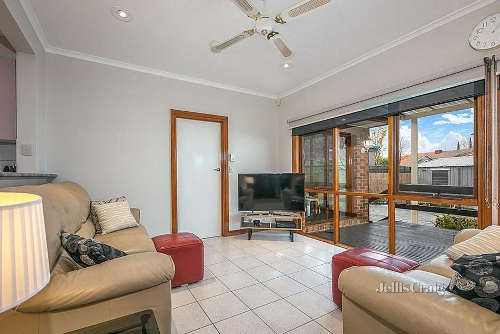 102 McCracken Street, Essendon image 6