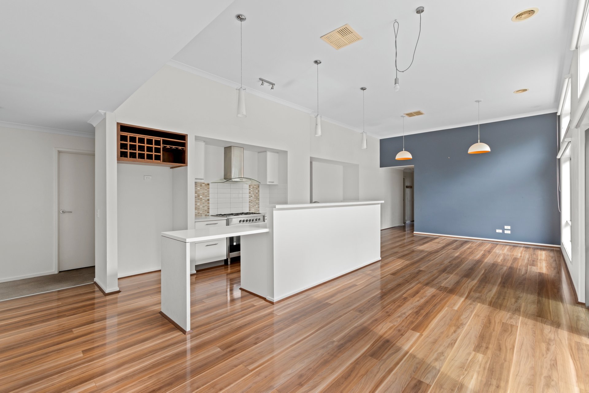 102 Province Boulevard, Highton image 16