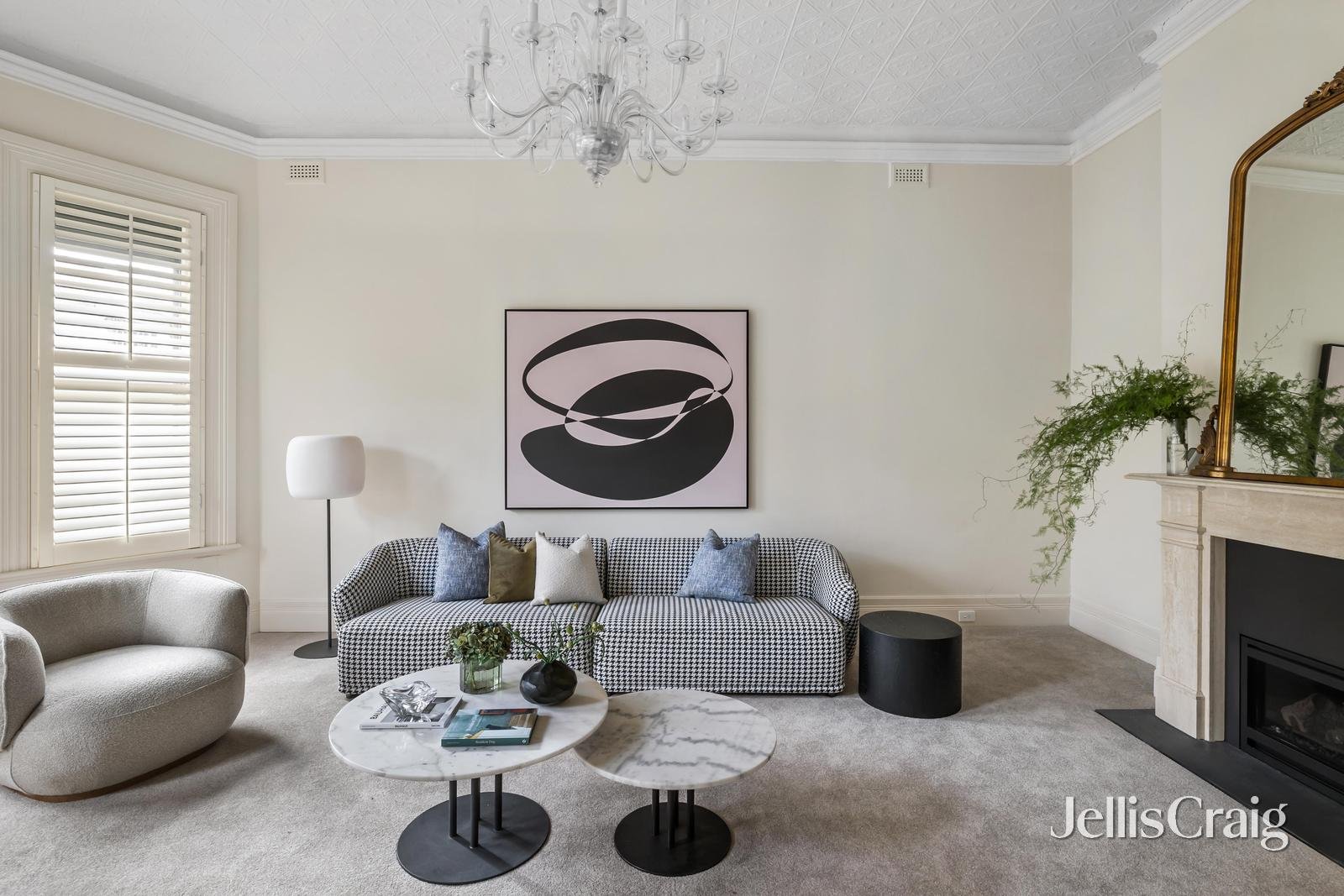 102 Rowena Parade, Richmond image 2