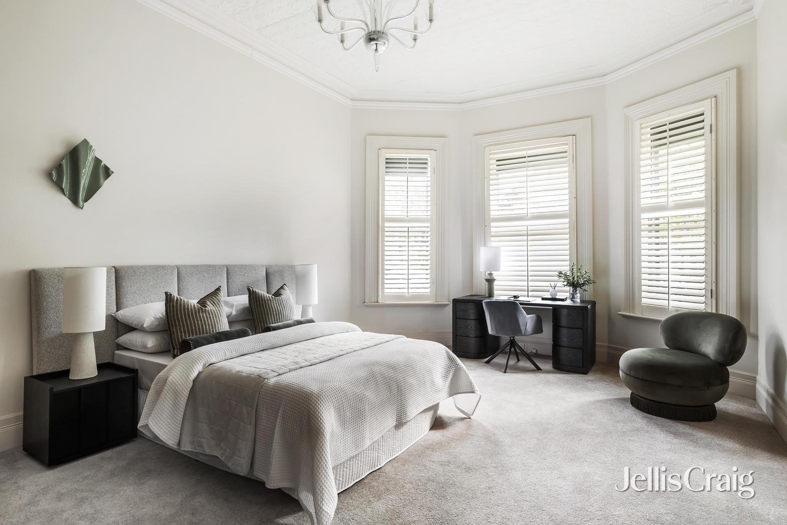 102 Rowena Parade, Richmond image 12