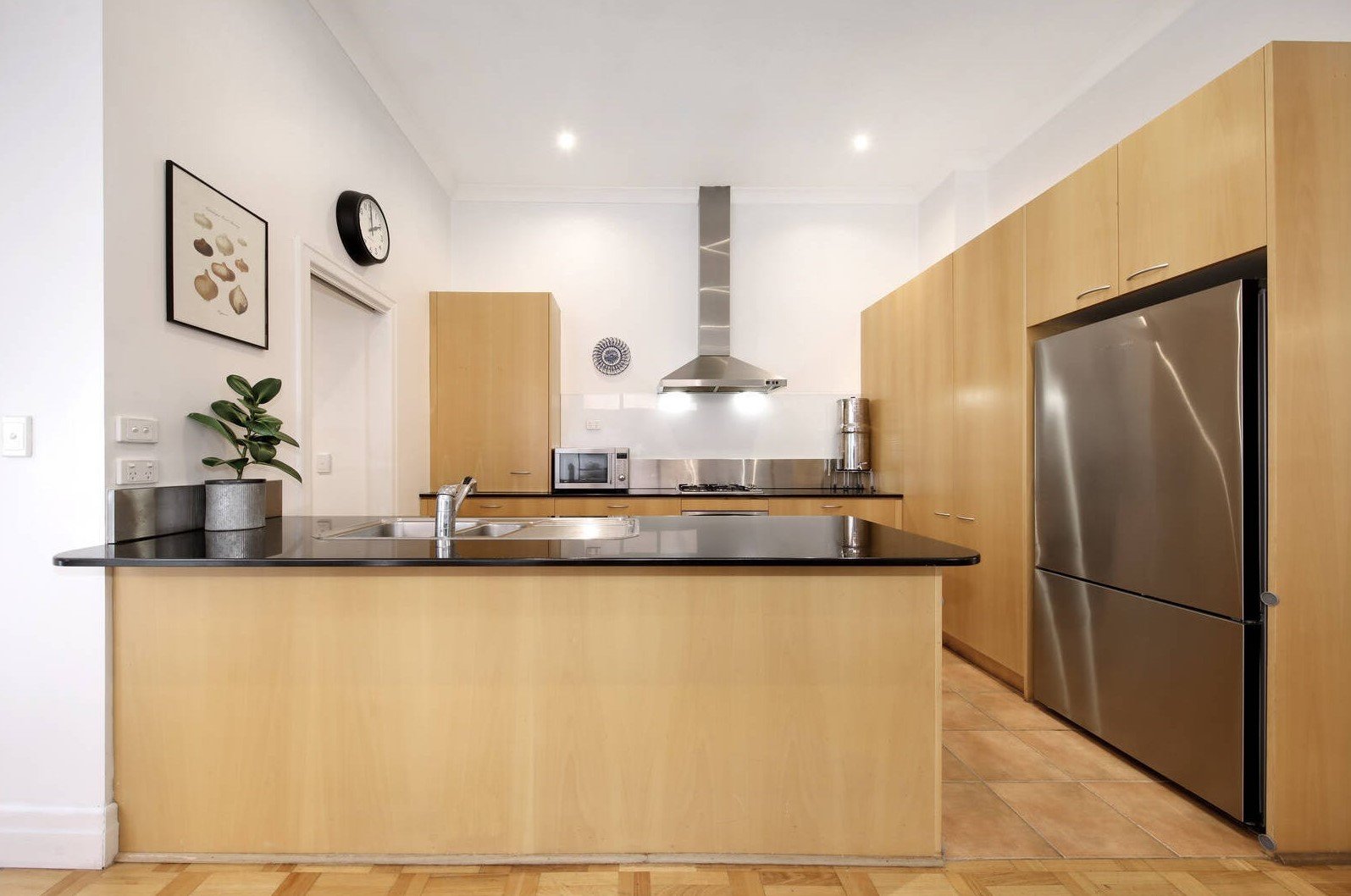 102 St Andrews Street, Brighton image 2