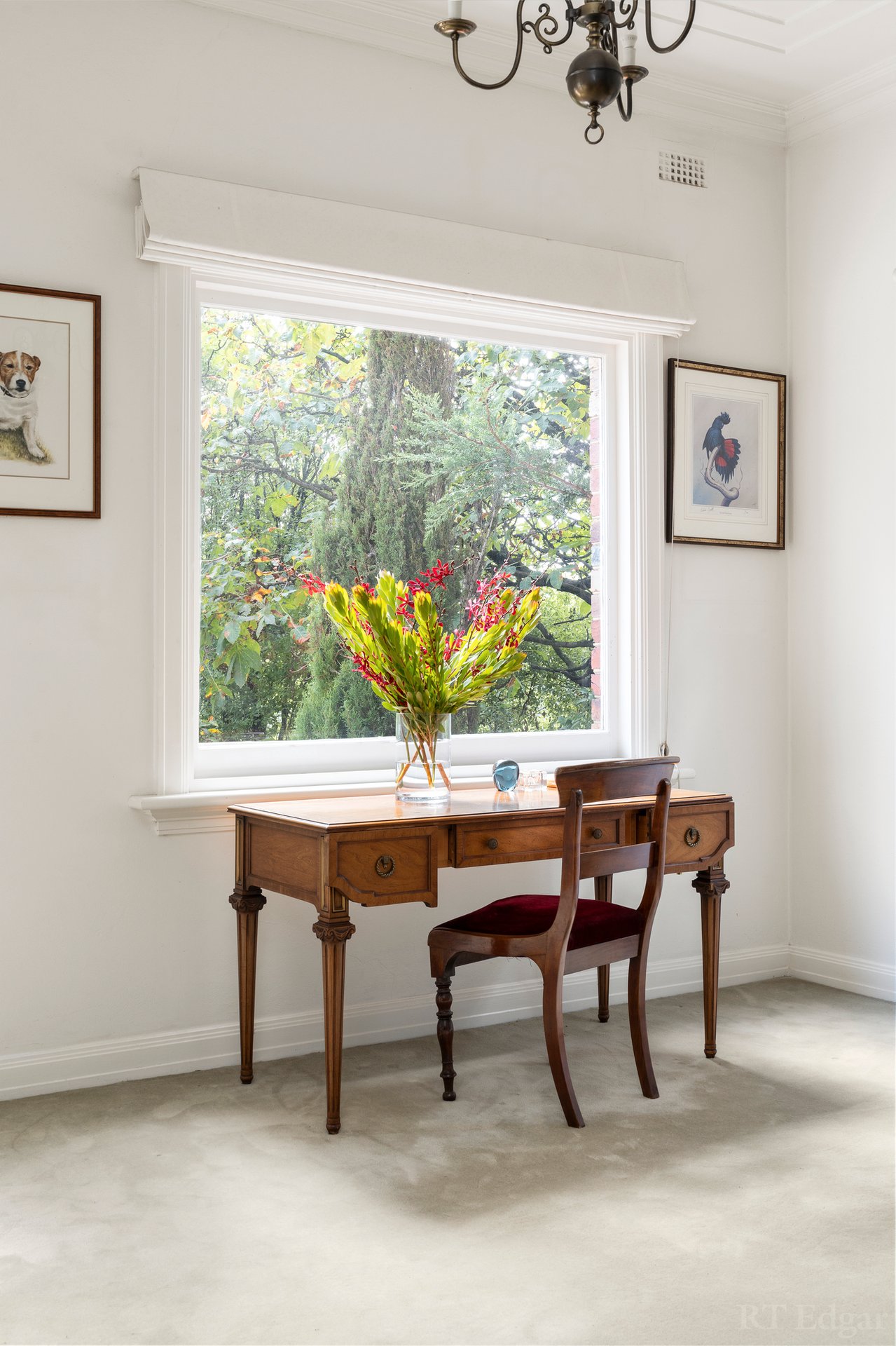 Property Gallery Thumbnail 11