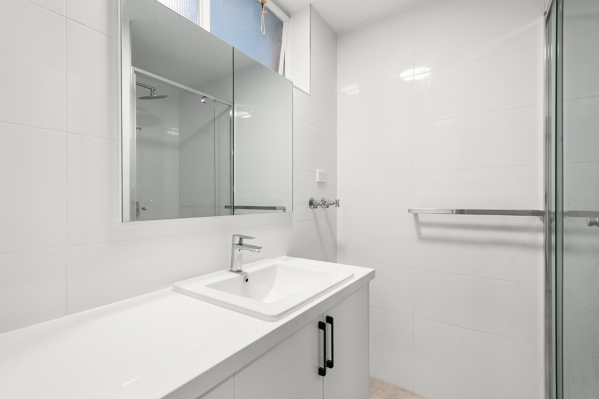 Property Gallery Thumbnail 6