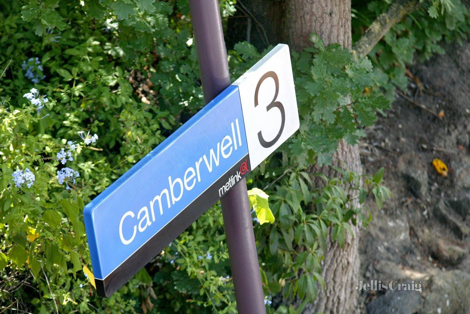 102/102 Camberwell Road, Hawthorn East image 9