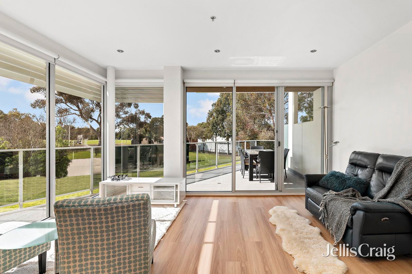 102/1024 Mt Alexander Road, Essendon image 1