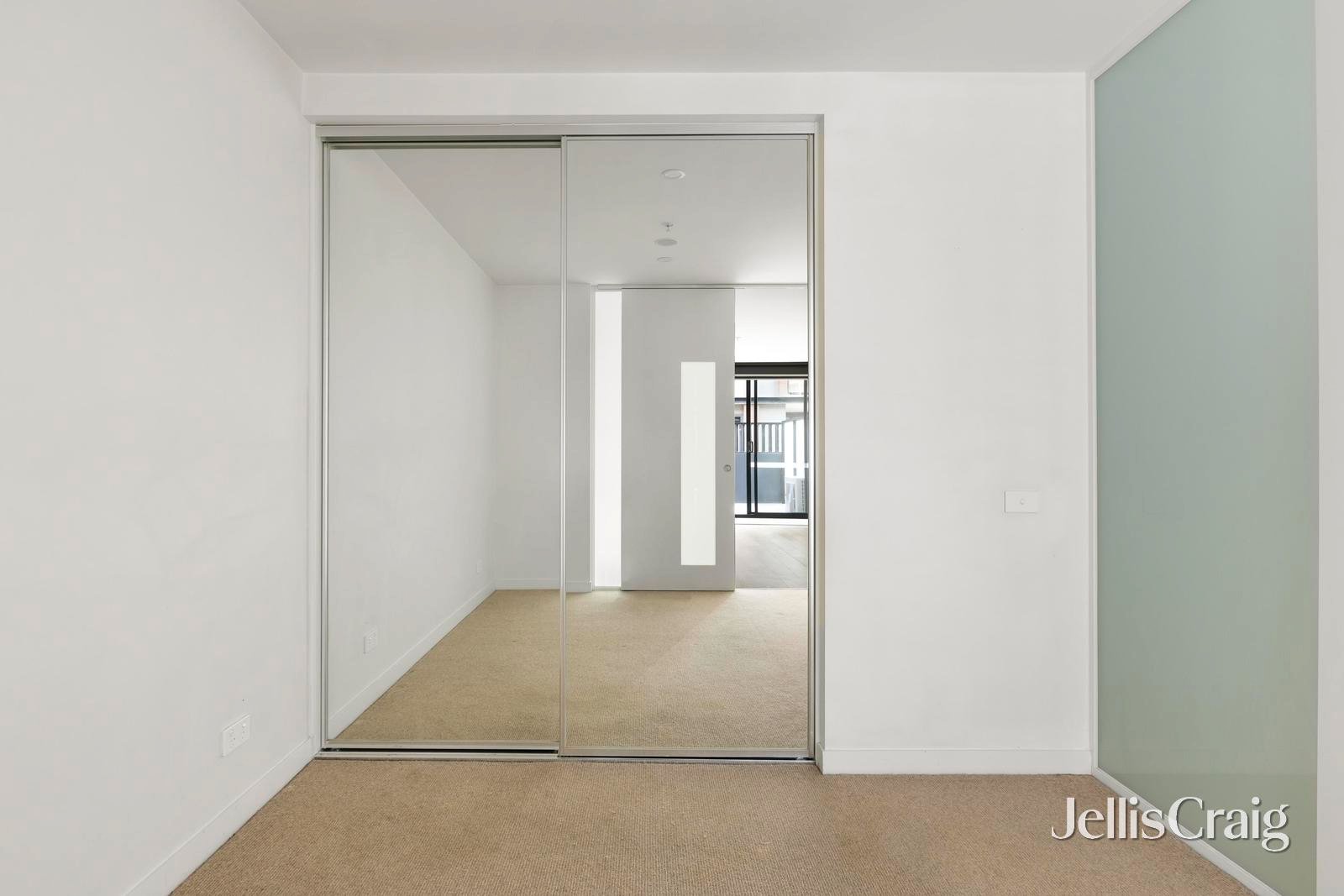 102/108 Haines Street, North Melbourne image 11