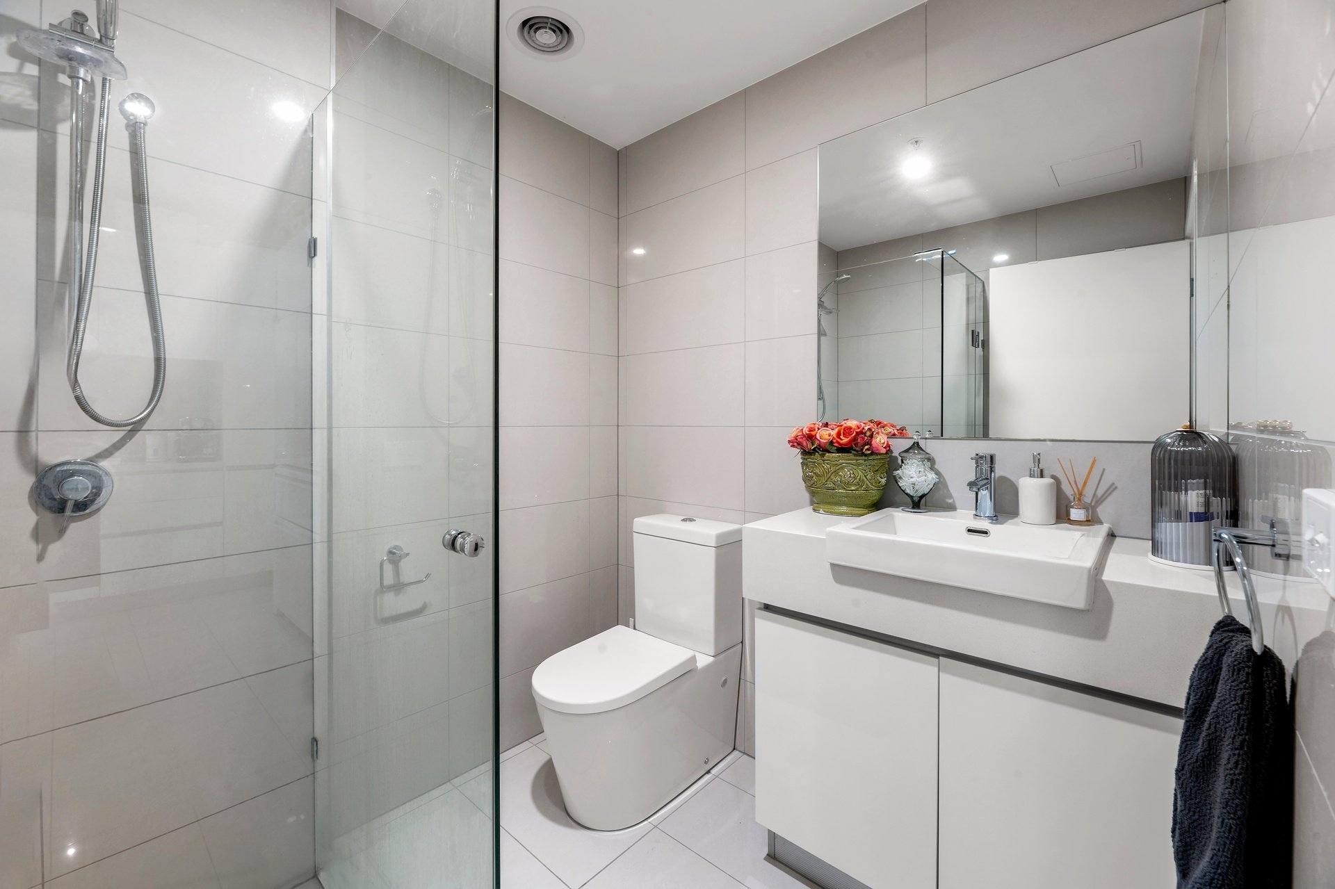 102/11 Bourke Street, Ringwood image 6