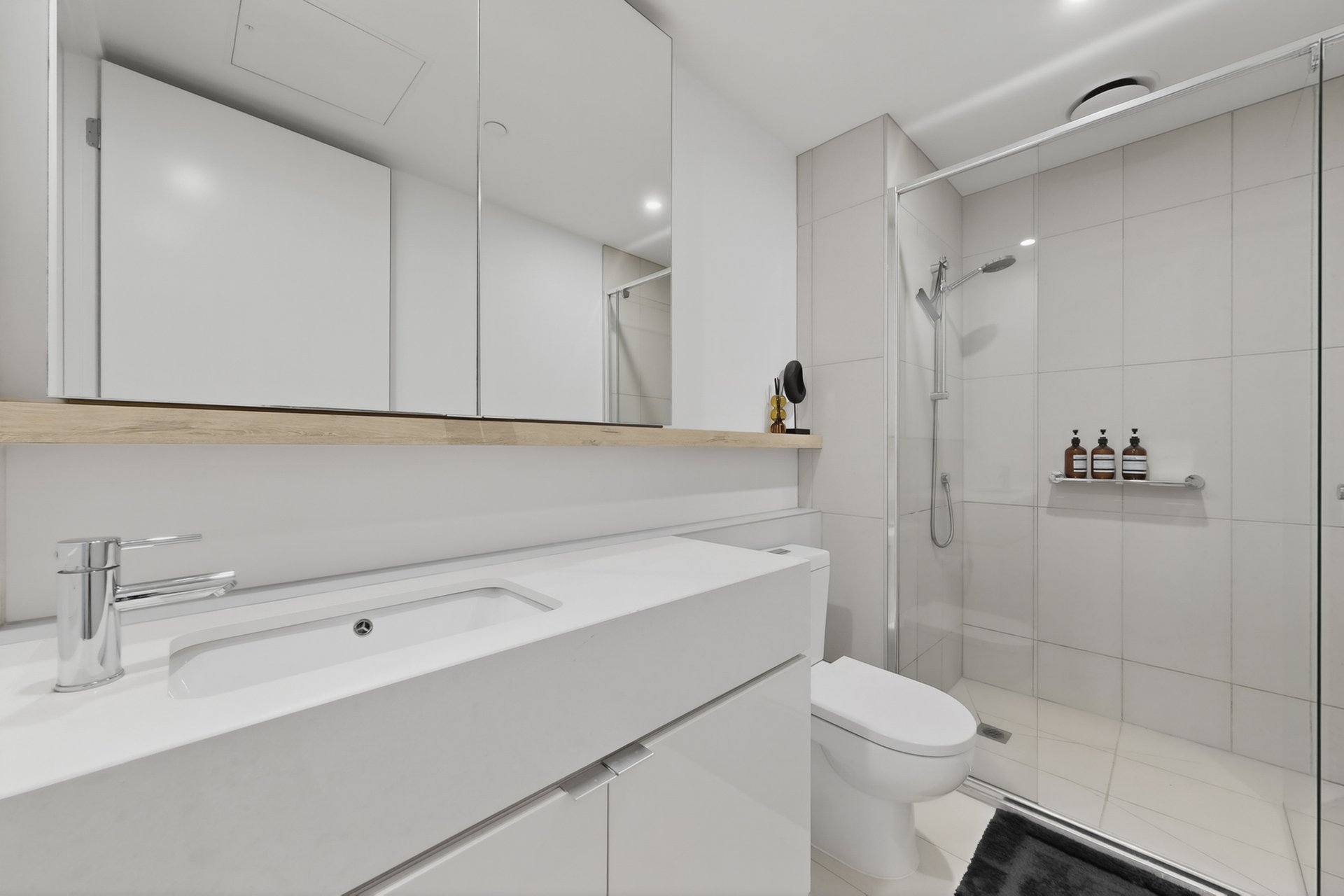 102/12-14 Dickens Street, Elwood image 11