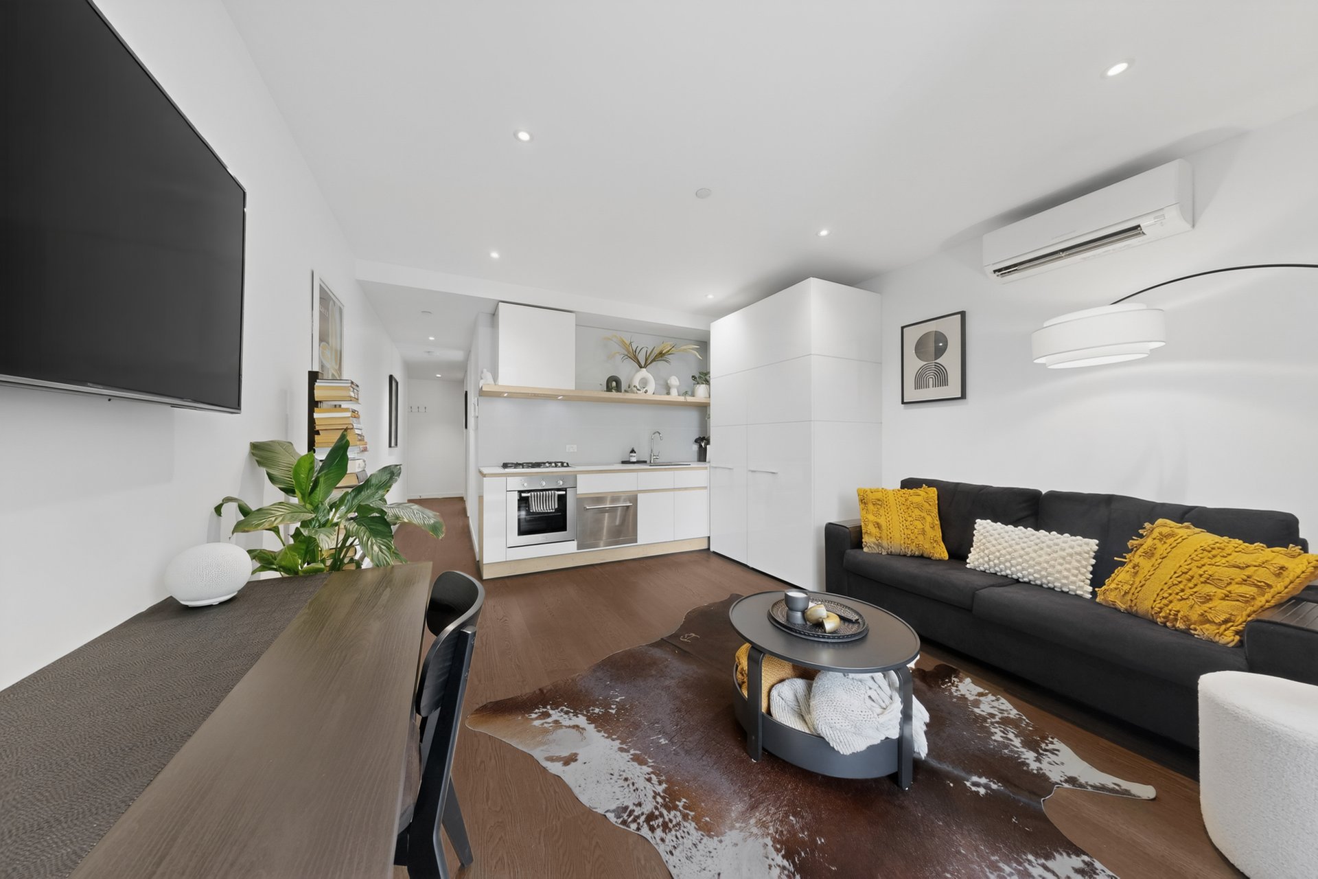 102/12-14 Dickens Street, Elwood image 3