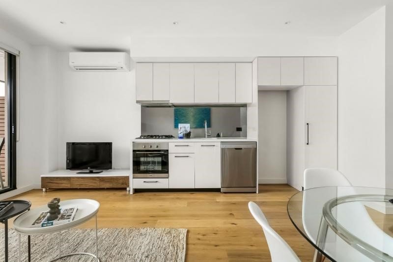 Property Gallery Thumbnail 3
