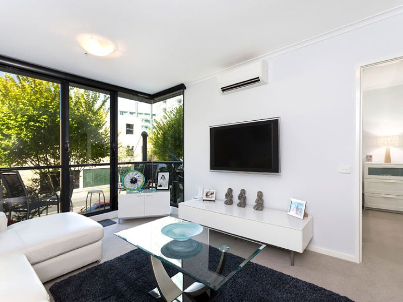 102/148 Wells Street, South Melbourne image 6