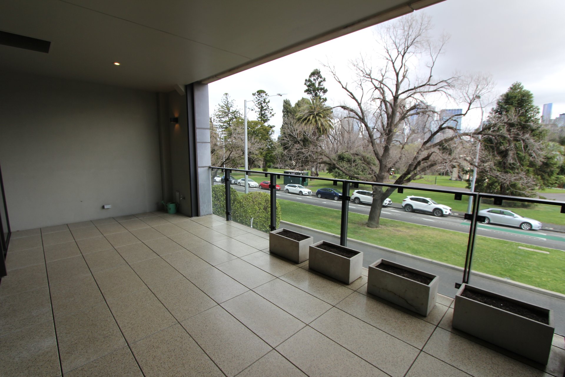 Property Gallery Thumbnail 8