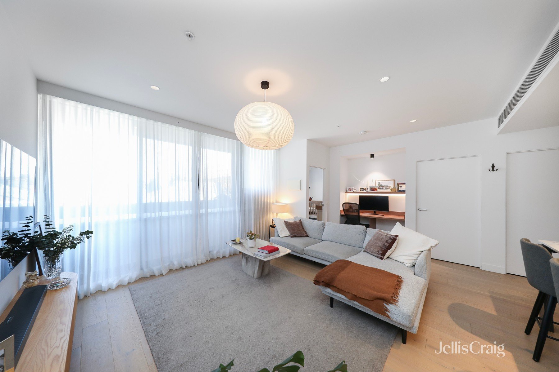 102/151 Roberts Street, Northcote image 4