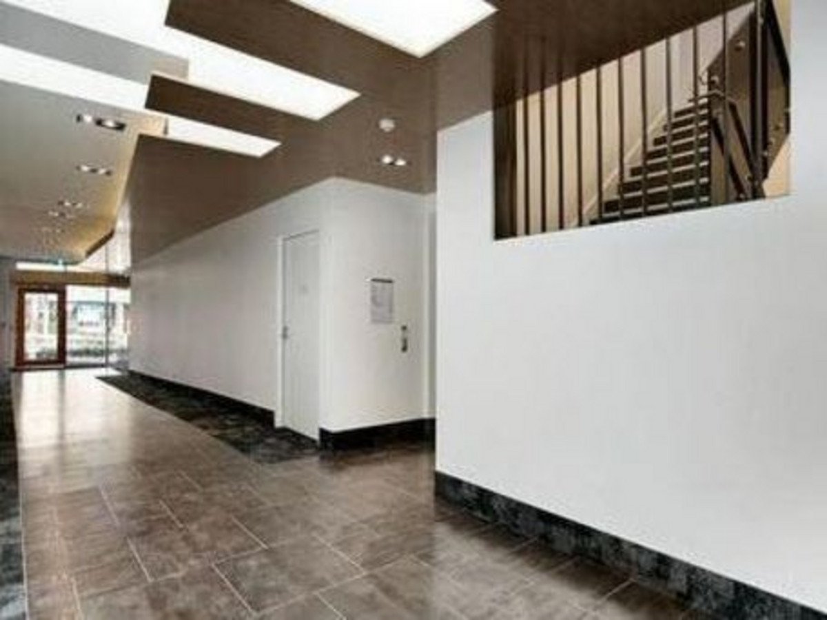 102/160 Union Road, Surrey Hills image 11