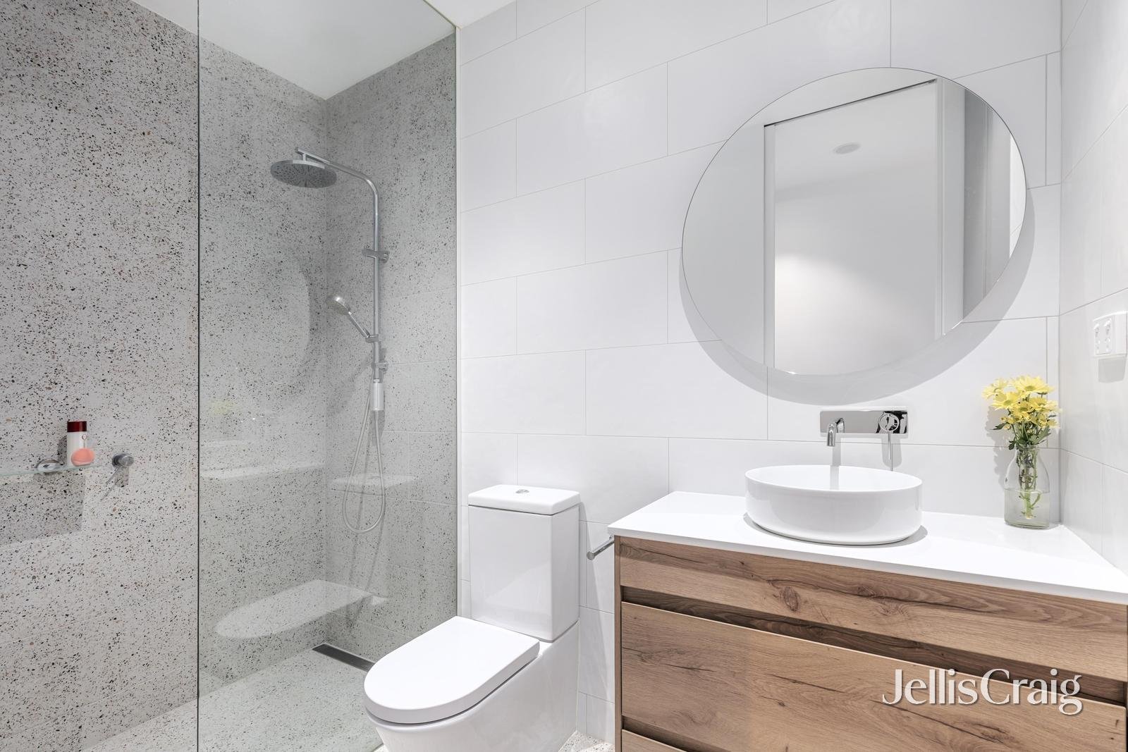 102/160 Union Road, Surrey Hills image 6