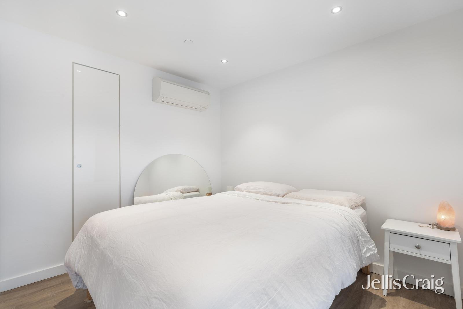 102/160 Union Road, Surrey Hills image 8