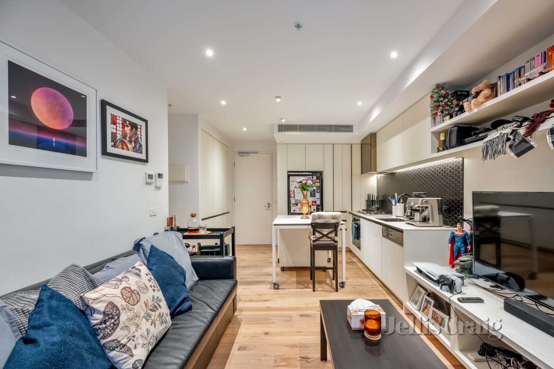 102/172 Lennox Street, Richmond image 2