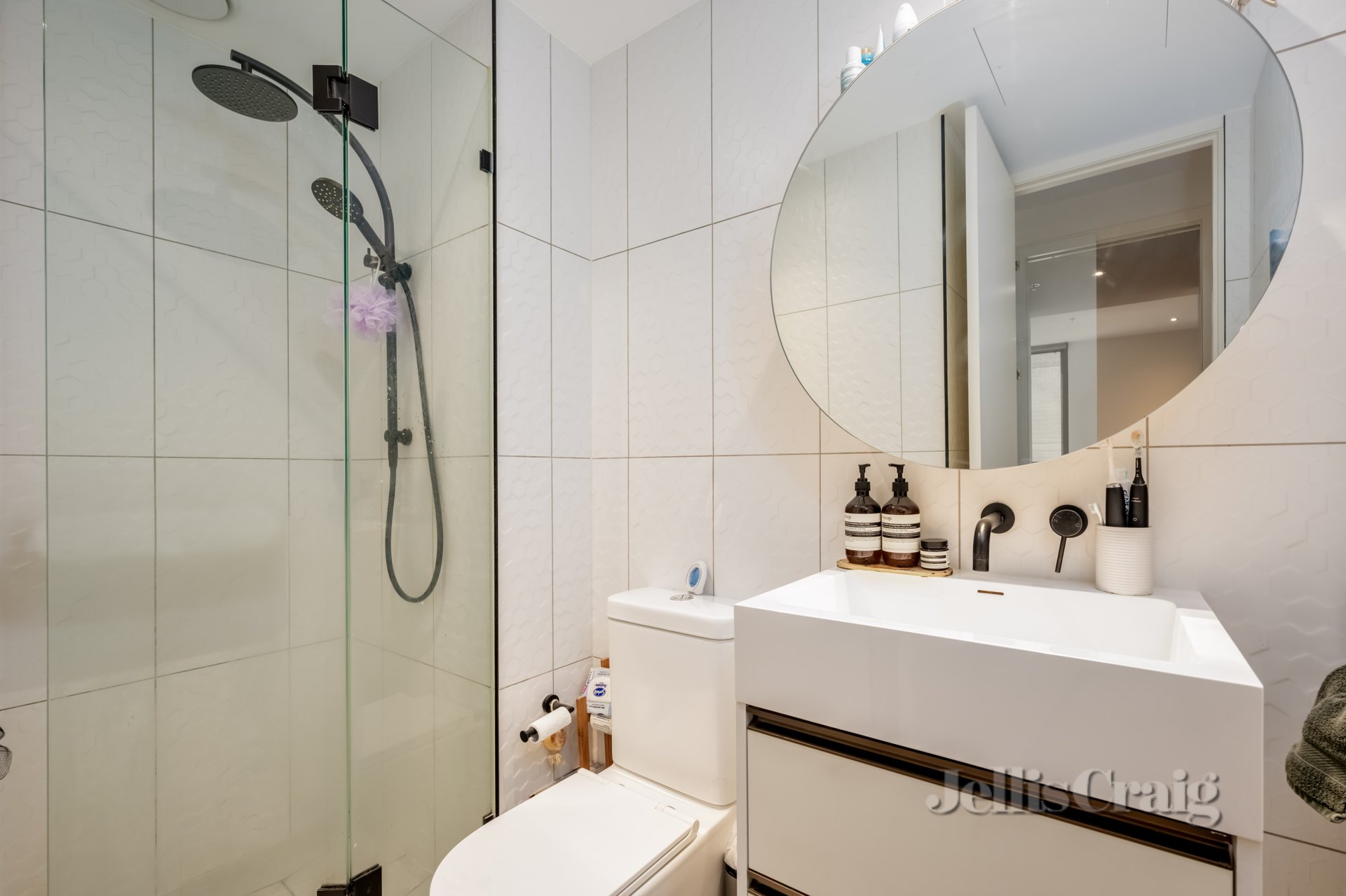 102/172 Lennox Street, Richmond image 5