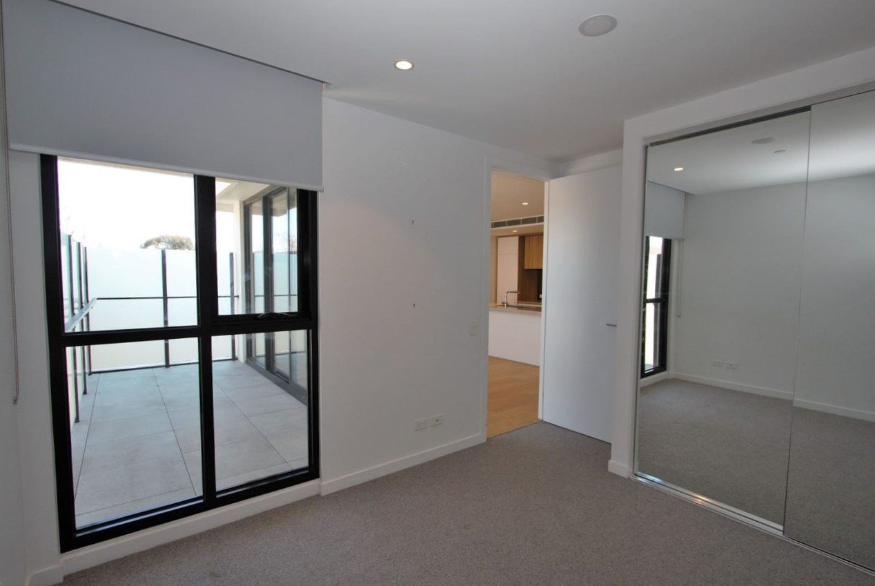 102/18 Railway Crescent, Hampton image 8